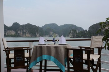 secret halong cruise