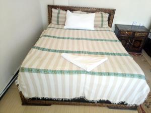honey land hotel