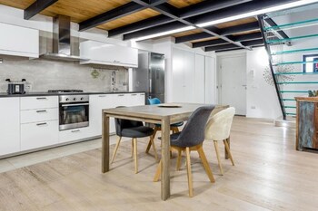 ponte milvio luxury house