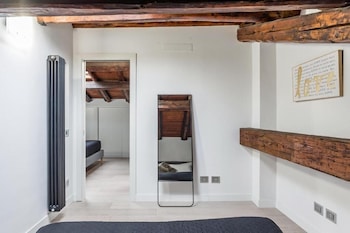 ponte milvio luxury house