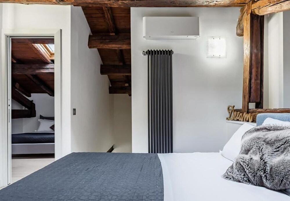 ponte milvio luxury house