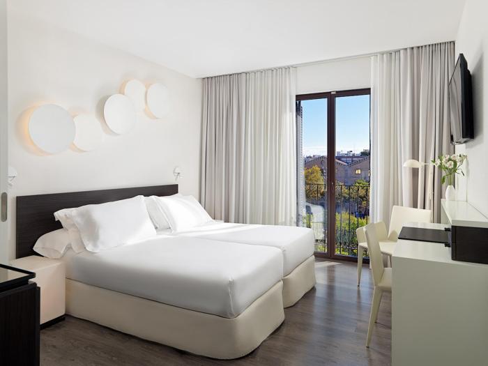 h10 port vell