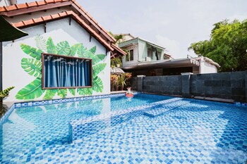 Tue Tam Villa,Hoi An>>Da Nang,2 star