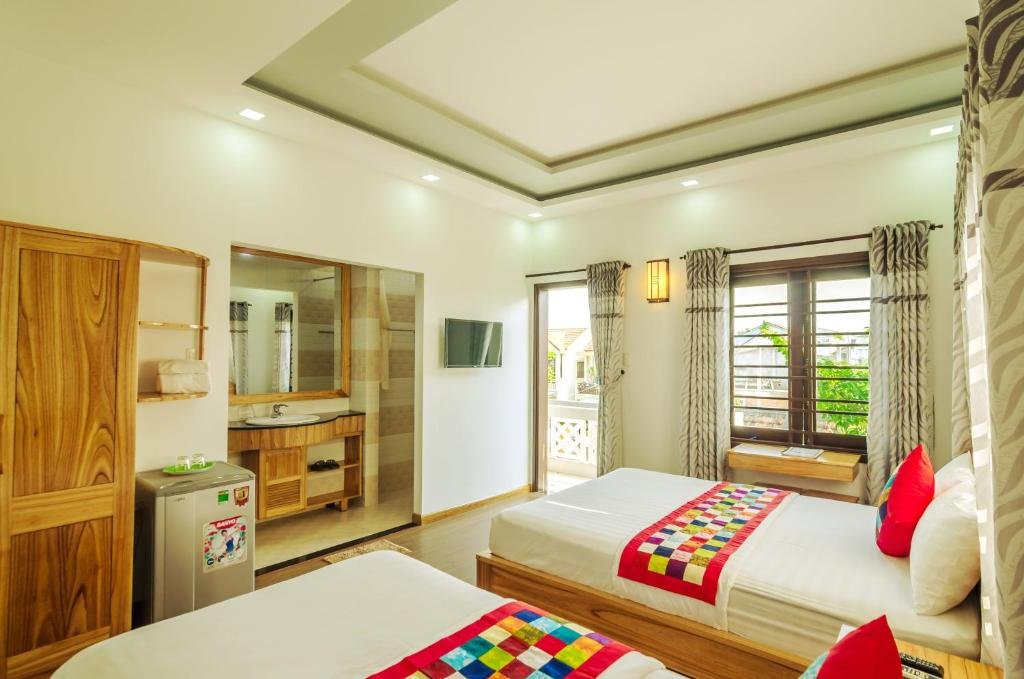 tue tam villa