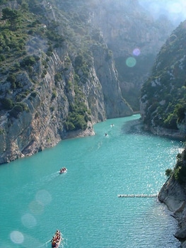 Le Blacas,Moustiers-Sainte-Marie>>Draguignan,3 star