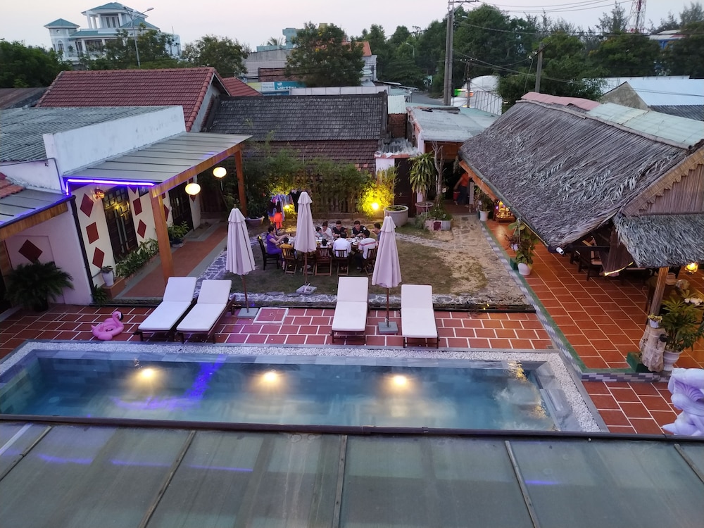 ha my beachside villa hoian