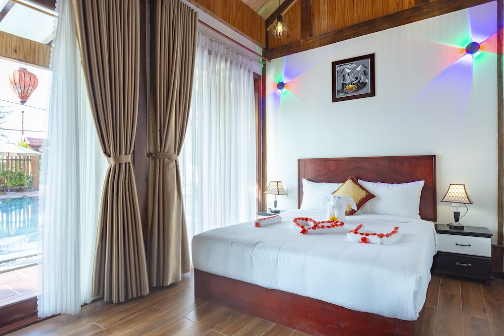 ha my beachside villa hoian