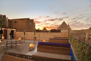 Cozy Studios Pyramids View,Cairo>>Al Haram,3 star