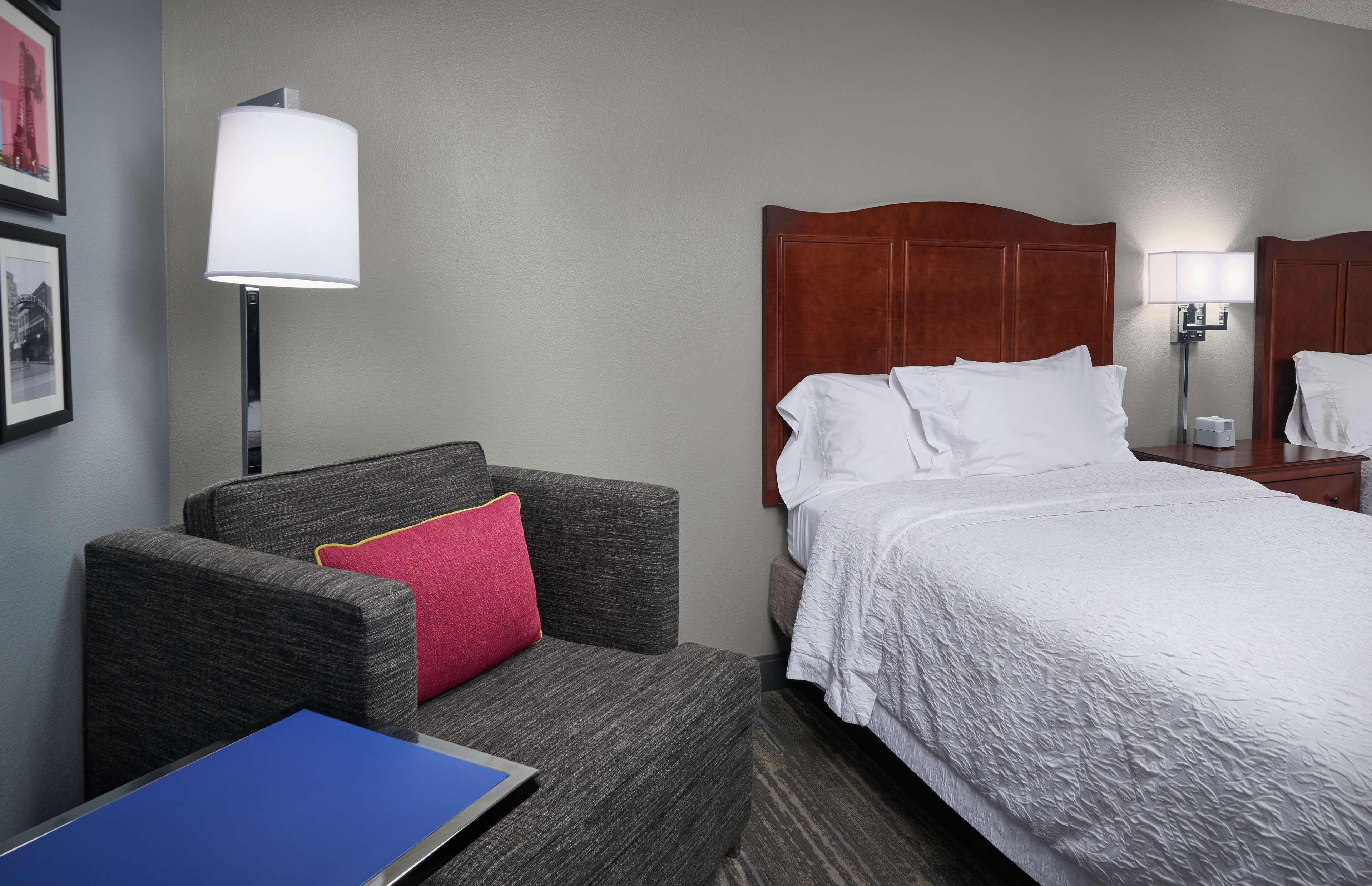 hampton inn beaumont
