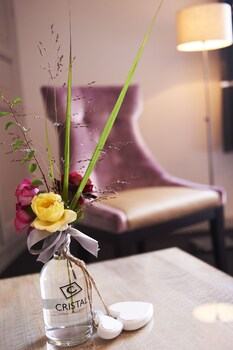 cristal hotel restaurant