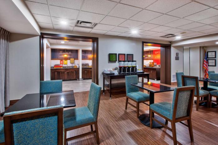 hampton inn clarion