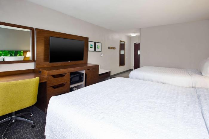 hampton inn clarion