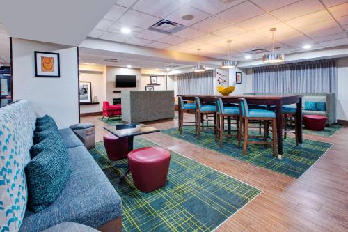 hampton inn clarion