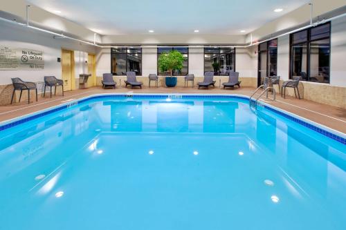 hampton inn clarion