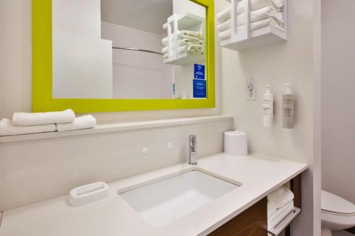 hampton inn clarion