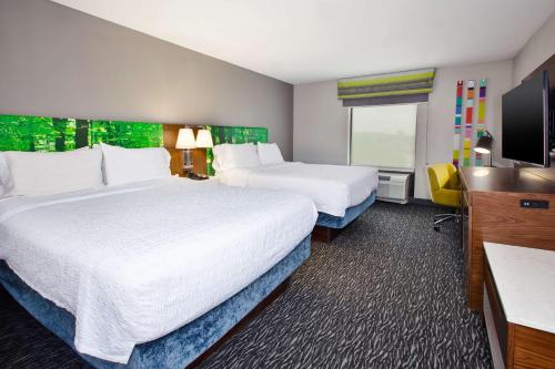 hampton inn clarion