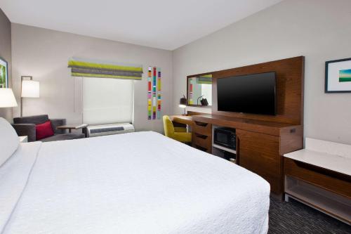 hampton inn clarion