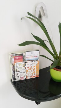 bastien studio near airport