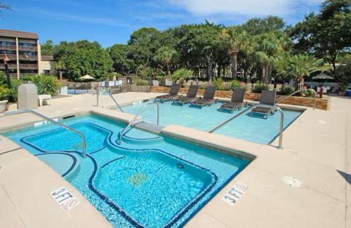 seawatch at island club by capital vacations