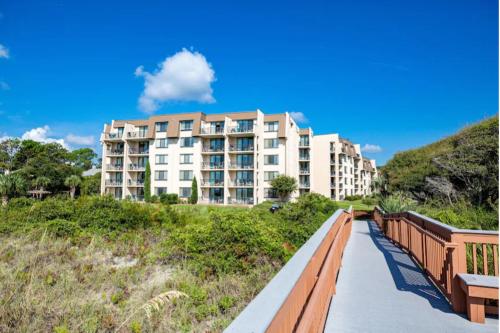 seawatch at island club by capital vacations