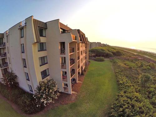 seawatch at island club by capital vacations