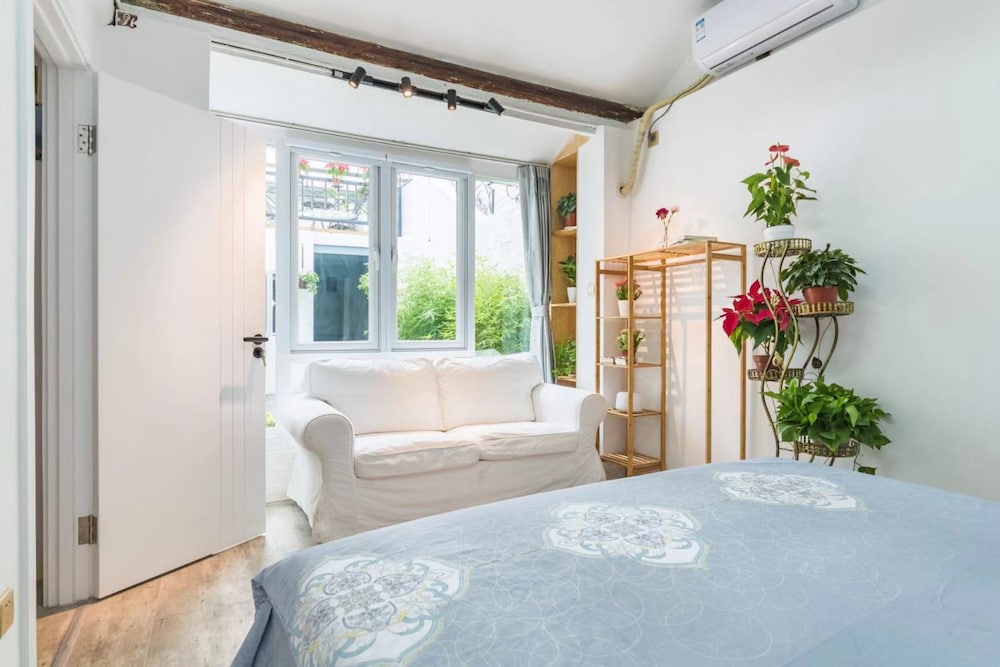 beijing drum tower luxurious apartment