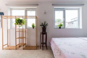 beijing drum tower luxurious apartment