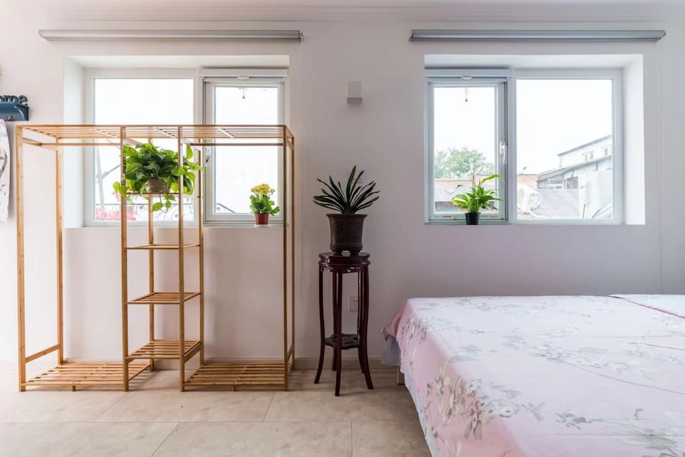 beijing drum tower luxurious apartment