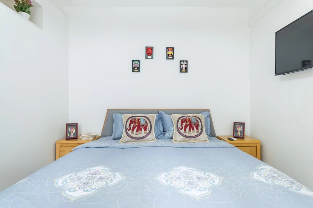 beijing drum tower luxurious apartment