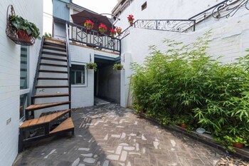 beijing drum tower luxurious apartment