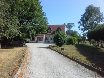 Roulotte Et Gite Chambres D'hotes,Saint-Pol-Sur-Ternoise>>Pas-De-Calais,3 star