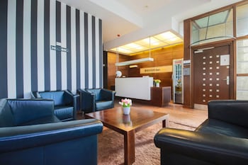 boogie apartments old town