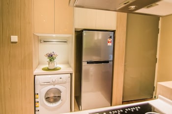 marina travellers suite at riverson soho