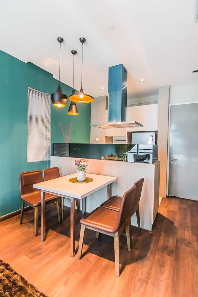 marina travellers suite at riverson soho