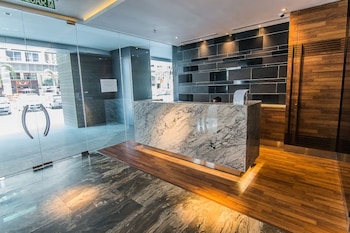 marina travellers suite at riverson soho