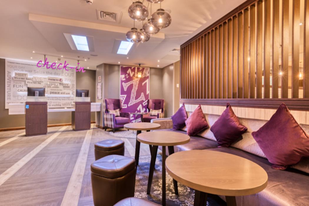 premier inn dublin city centre temple bar