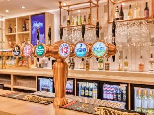 premier inn dublin city centre temple bar