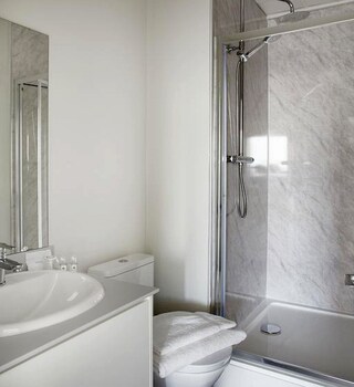 citrus hotel cardiff by compass hospitality