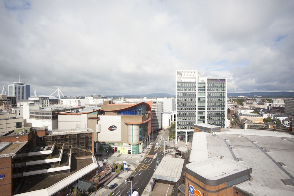 citrus hotel cardiff by compass hospitality