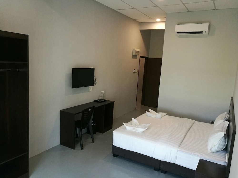 bl hotel