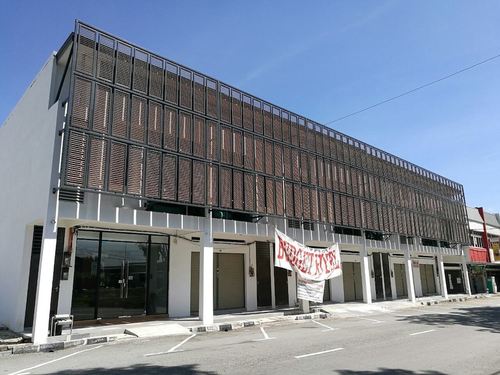 bl hotel