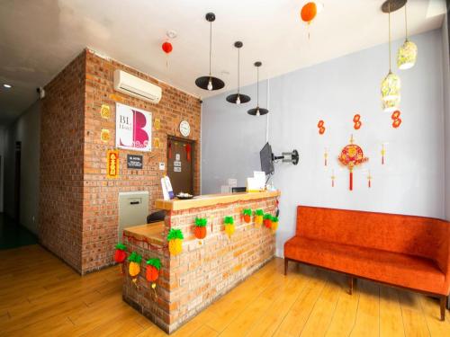 bl hotel