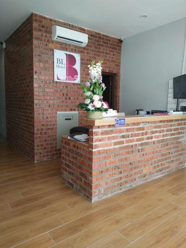 bl hotel