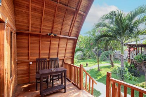 made taro menjangan homestay