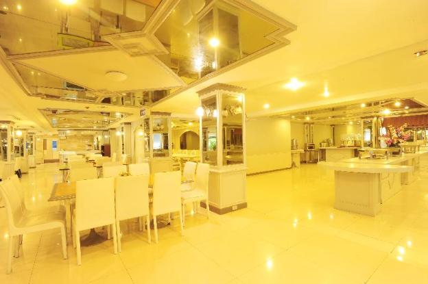aunchaleena grand hotel