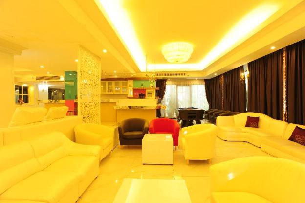 aunchaleena grand hotel