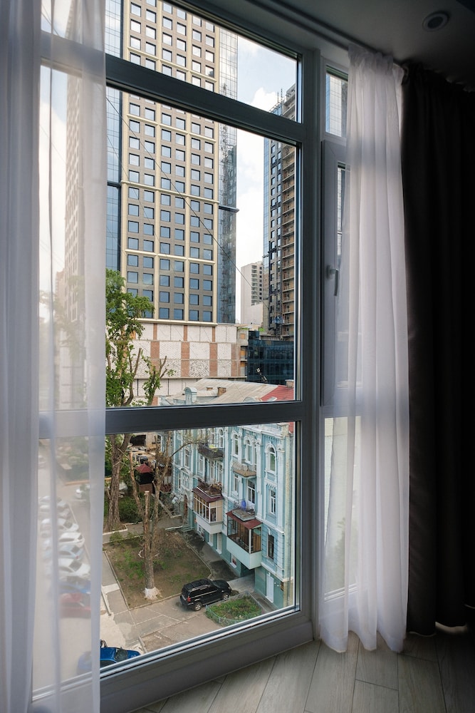 cityapartments kyiv palace ukraine