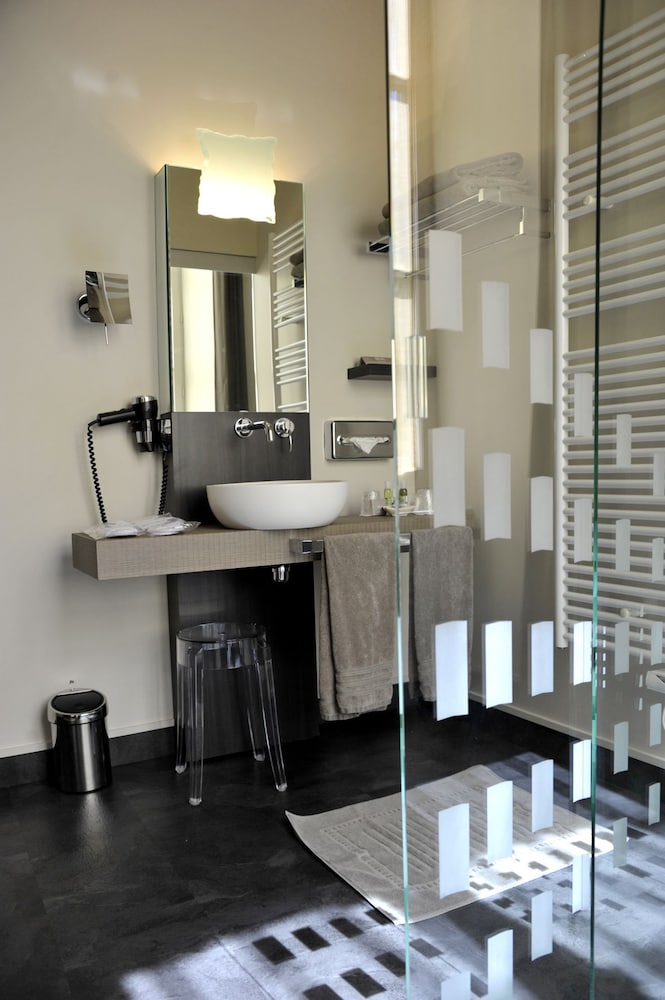 chateau de champlong