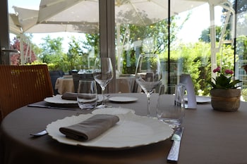 chateau de champlong