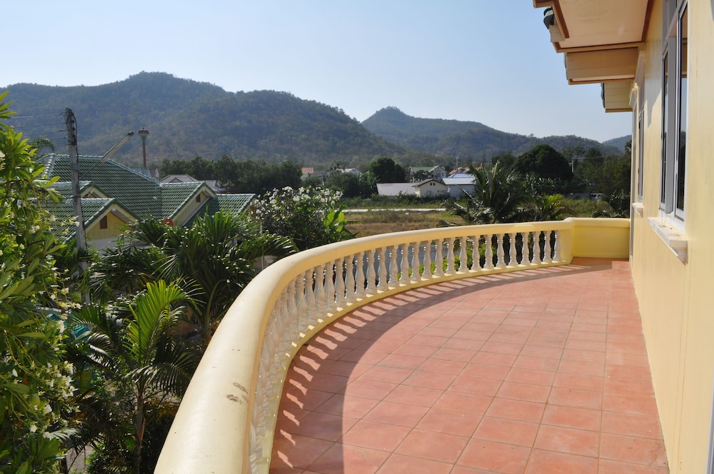 tropical hill by melody hua hin
